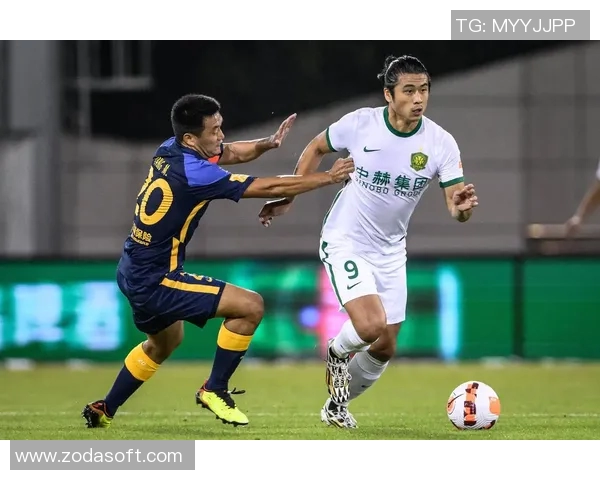 四号球衣下的传奇足球明星背后的故事与荣耀