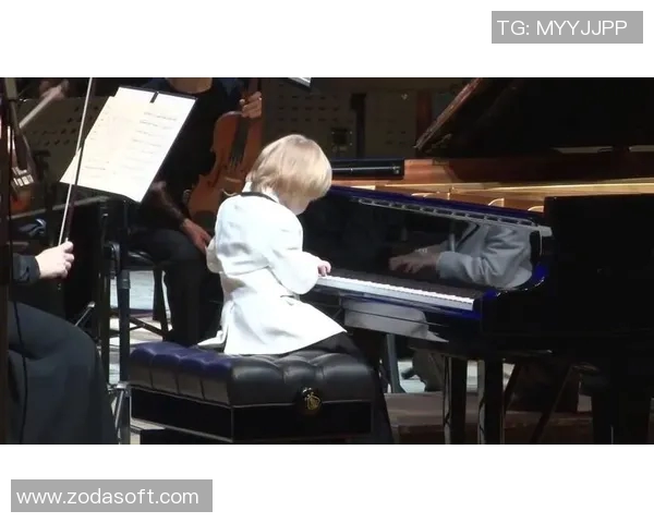 足球场上的旋律与节奏钢琴演奏的明星球员们的双重才华展示