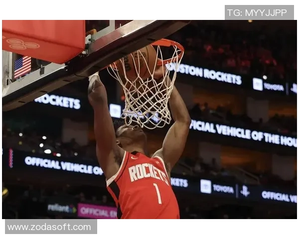 2015年NBA火箭队与活塞队精彩对决回顾及赛后分析