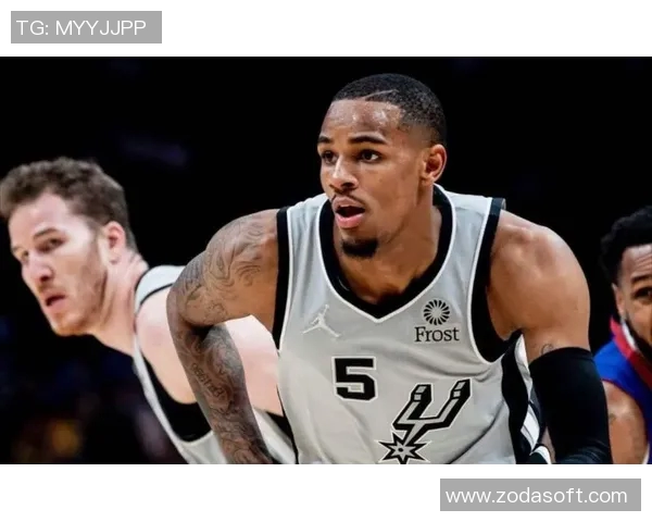 德章泰穆雷在新赛季的表现分析与球队前景展望